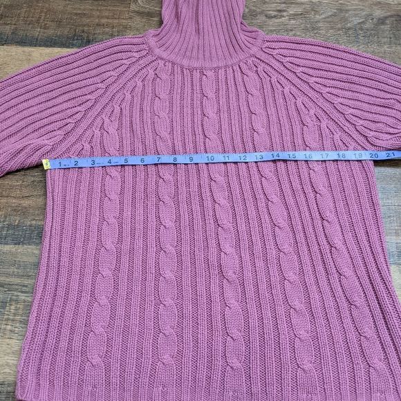 Vintage cable knit chunky pink sweater - Picture 6 of 10